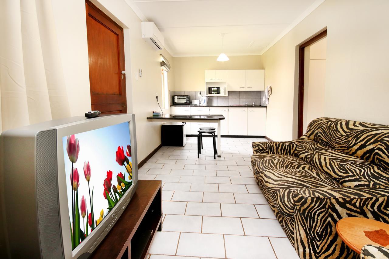 Kweekkraal Guest Farm Villa Riversdale Exterior photo